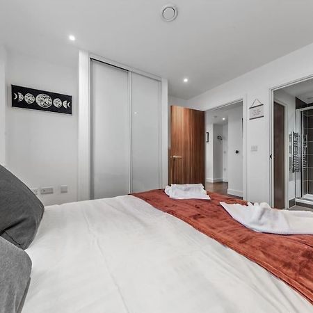 Amazing Britania 1 Bedroom Flat In London Bp40 Exterior foto