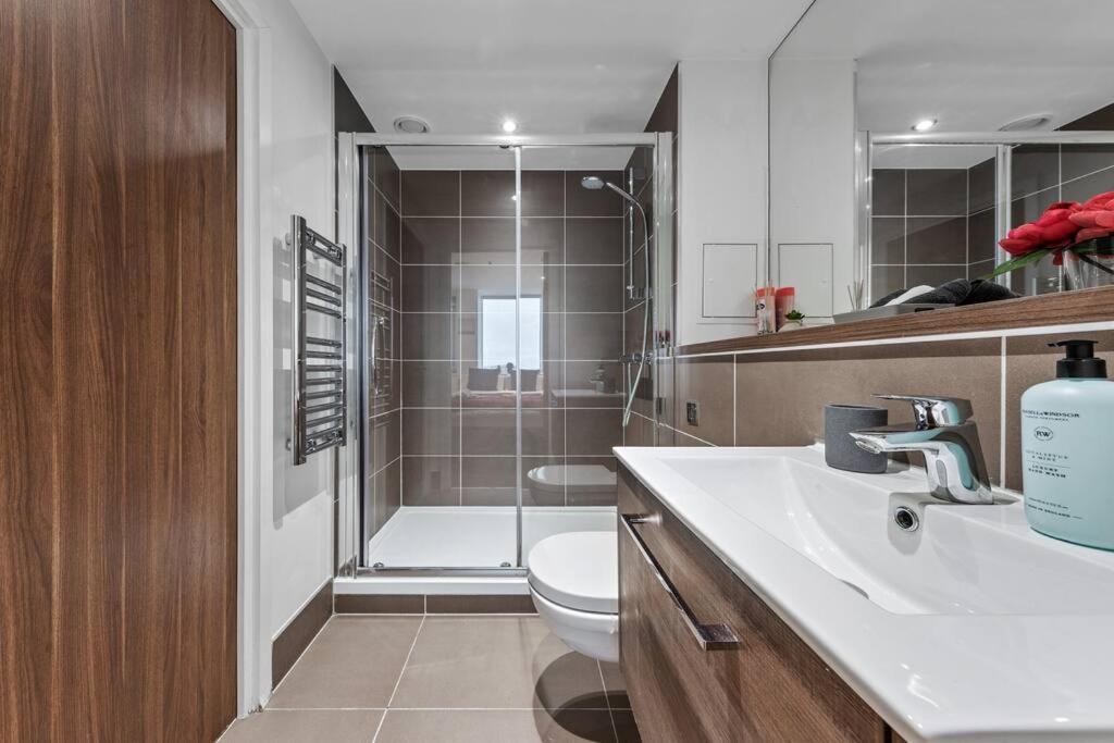 Amazing Britania 1 Bedroom Flat In London Bp40 Exterior foto